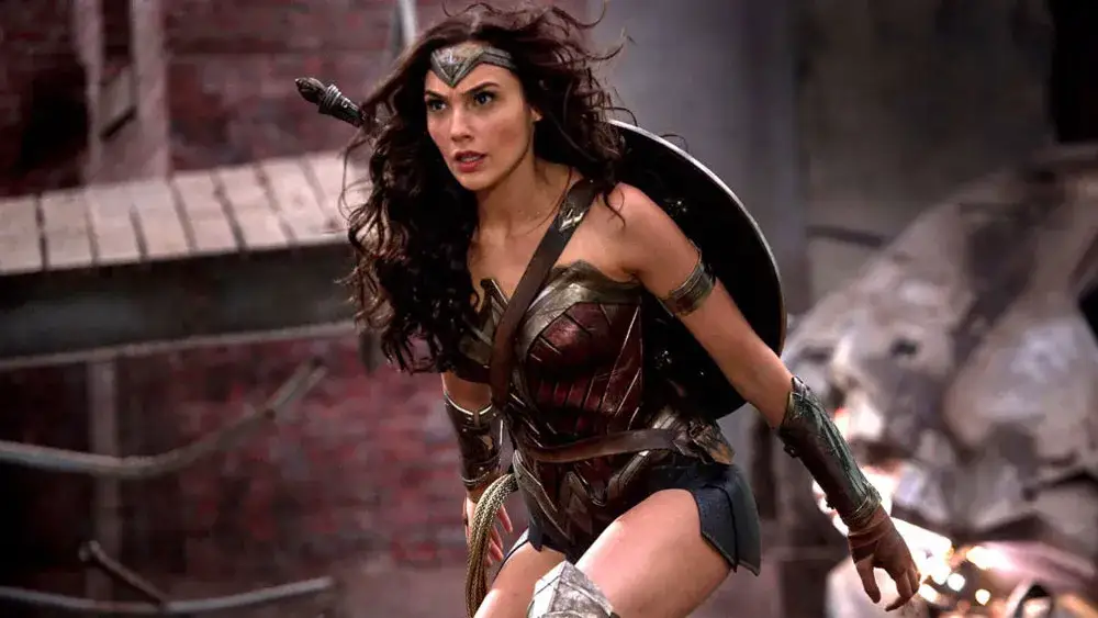 Zdjęcie Wonder Woman: Fenomenalna Gal Gadot w hicie DC Comics